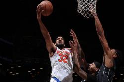 足球直播在线直播观看免费-篮网战胜毒蛇，取得胜利