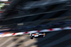 直播平台-包含哈斯车队绝杀梅赛德斯，塞恩斯关键制胜的词条