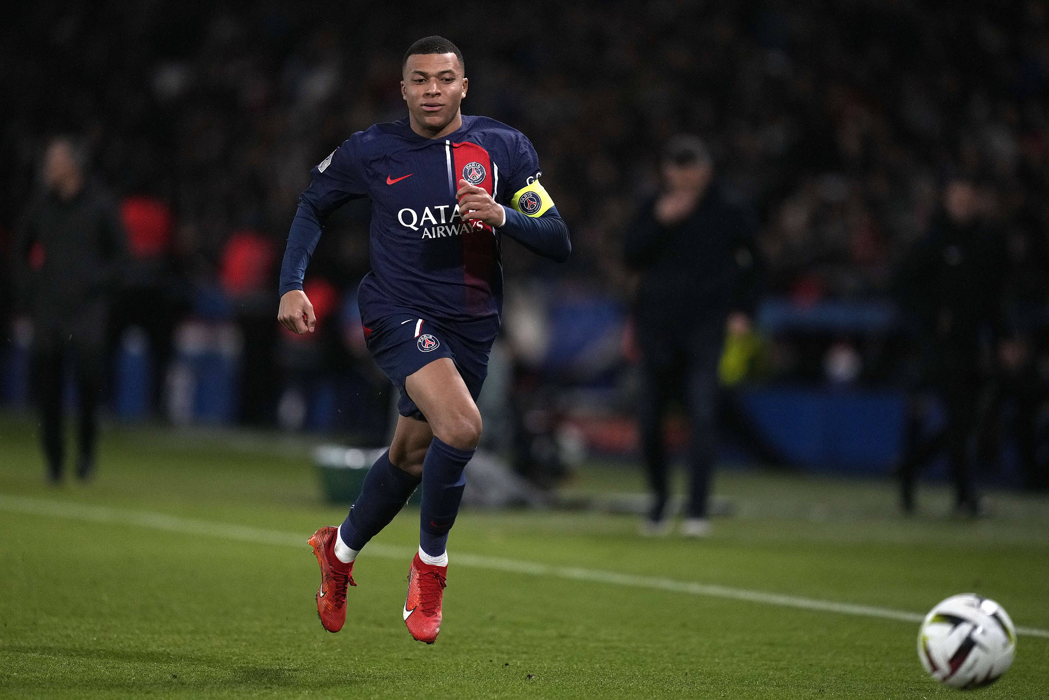 西班牙足球联赛持续火爆，胜负难料的简单介绍