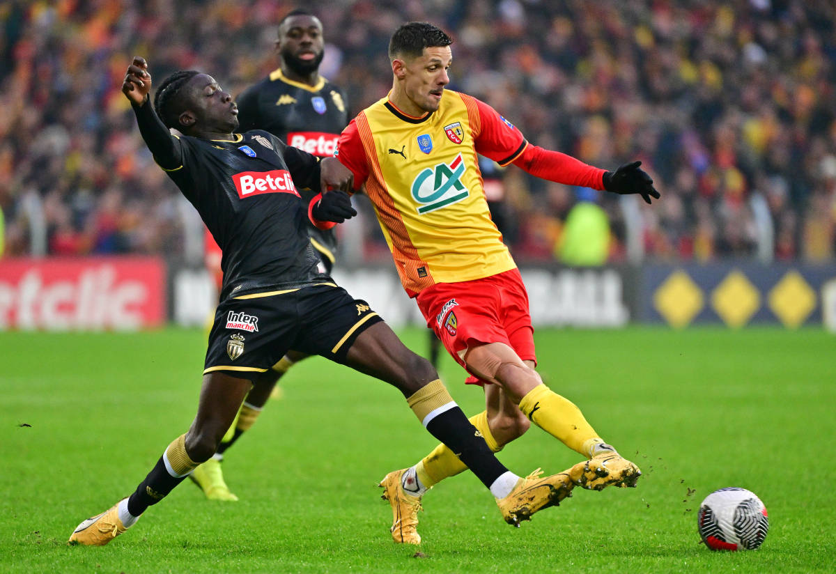 关于摩纳哥主场逼平斯特拉斯堡,守住不败纪录的信息 关于摩纳哥主场逼平斯特拉斯堡,守住不败纪录的信息