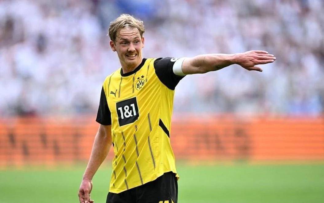 多特蒙德完美演绎逆袭,赢得胜利 多特蒙德完美演绎逆袭,赢得胜利