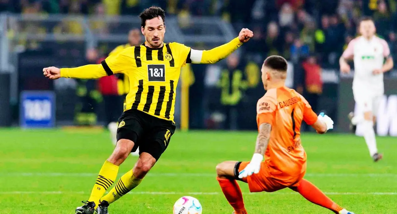 多特蒙德完美演绎逆袭,赢得胜利 多特蒙德完美演绎逆袭,赢得胜利