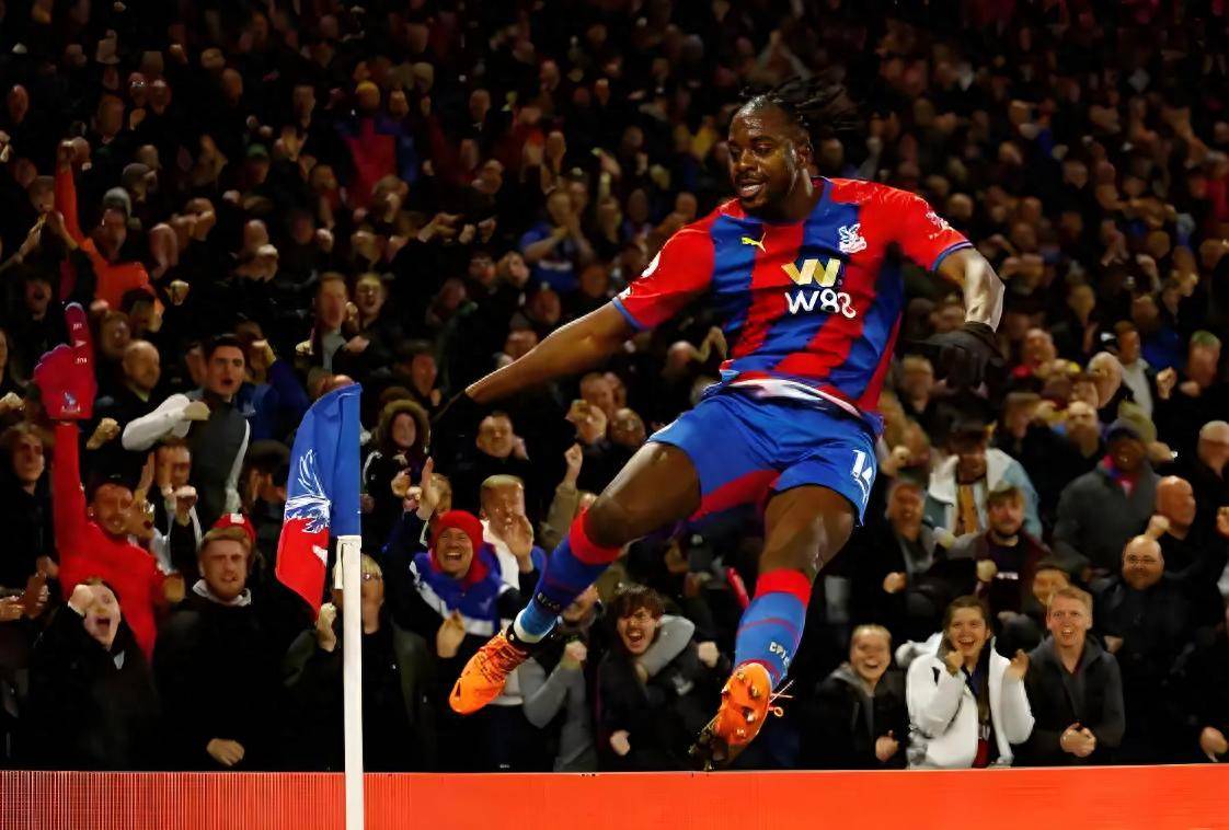 水晶宫上演惊动,主场双杀强手的简单介绍 水晶宫上演惊动,主场双杀强手的简单介绍