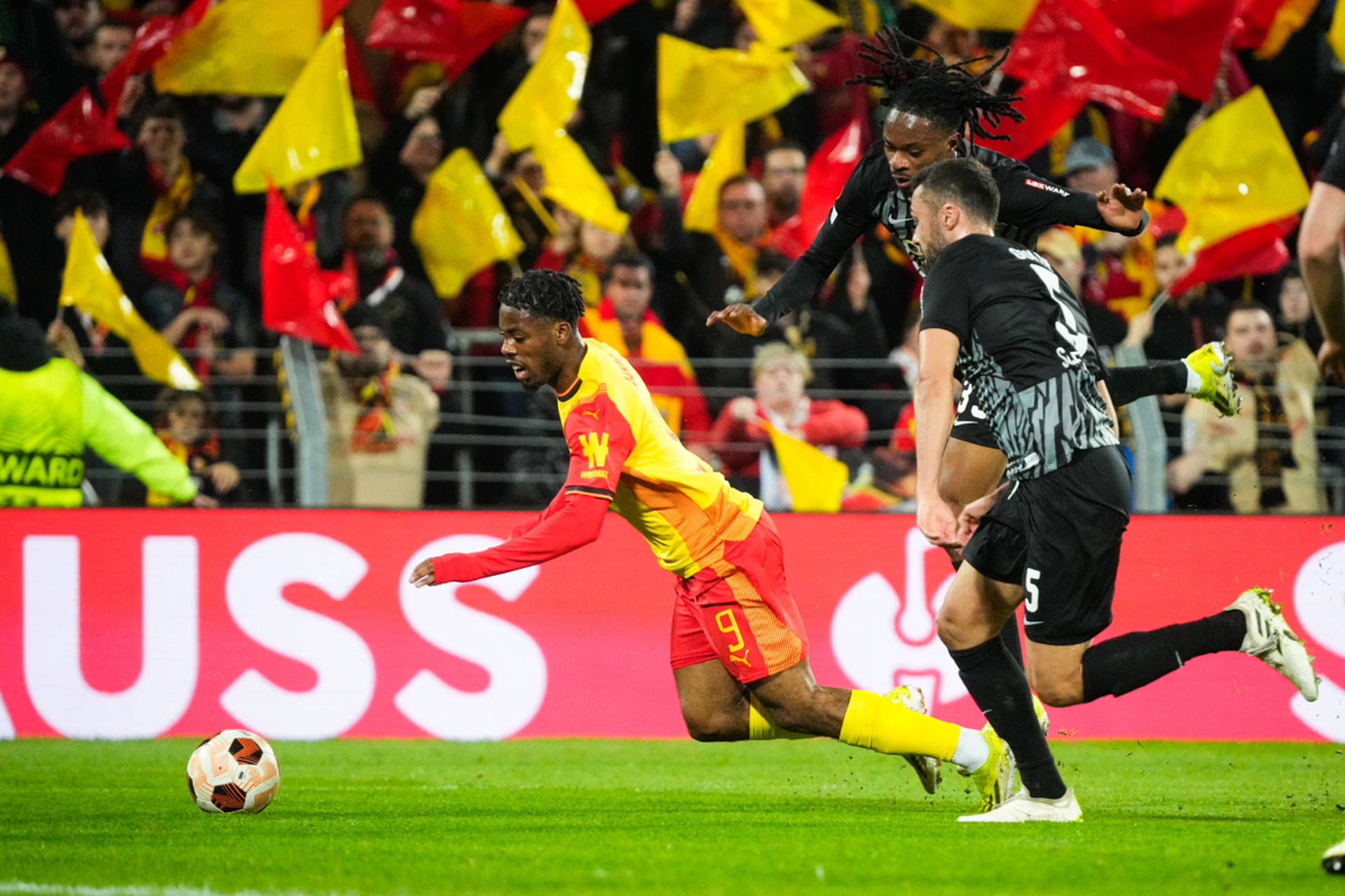 关于沃尔夫斯堡球队客场负于对手,欧战资格渐行渐远的信息 关于沃尔夫斯堡球队客场负于对手,欧战资格渐行渐远的信息