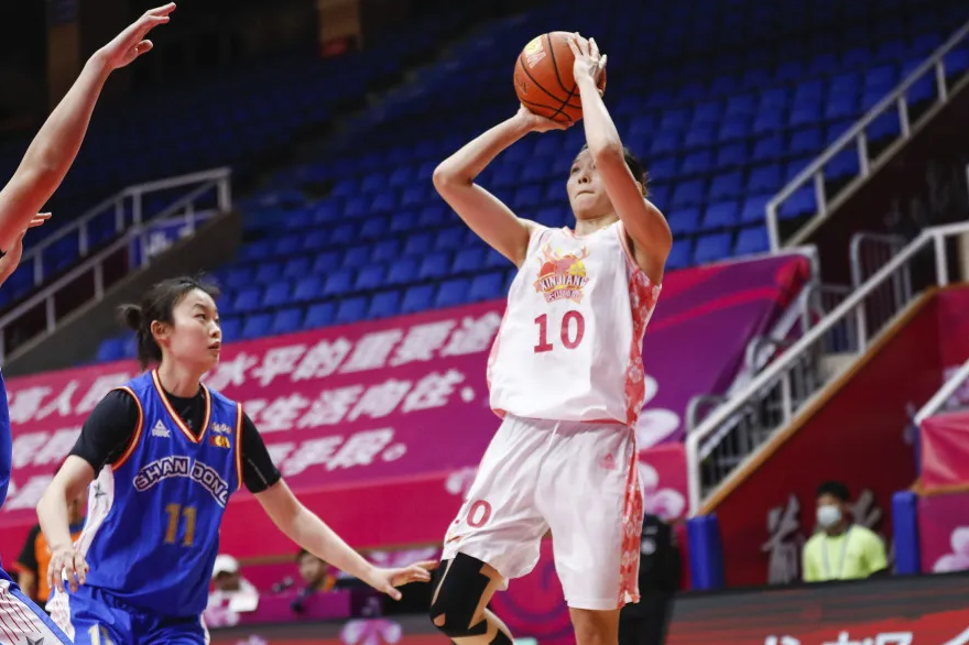 沙特阿拉伯篮球联赛：豪强球队展现实力，稳获胜利的简单介绍