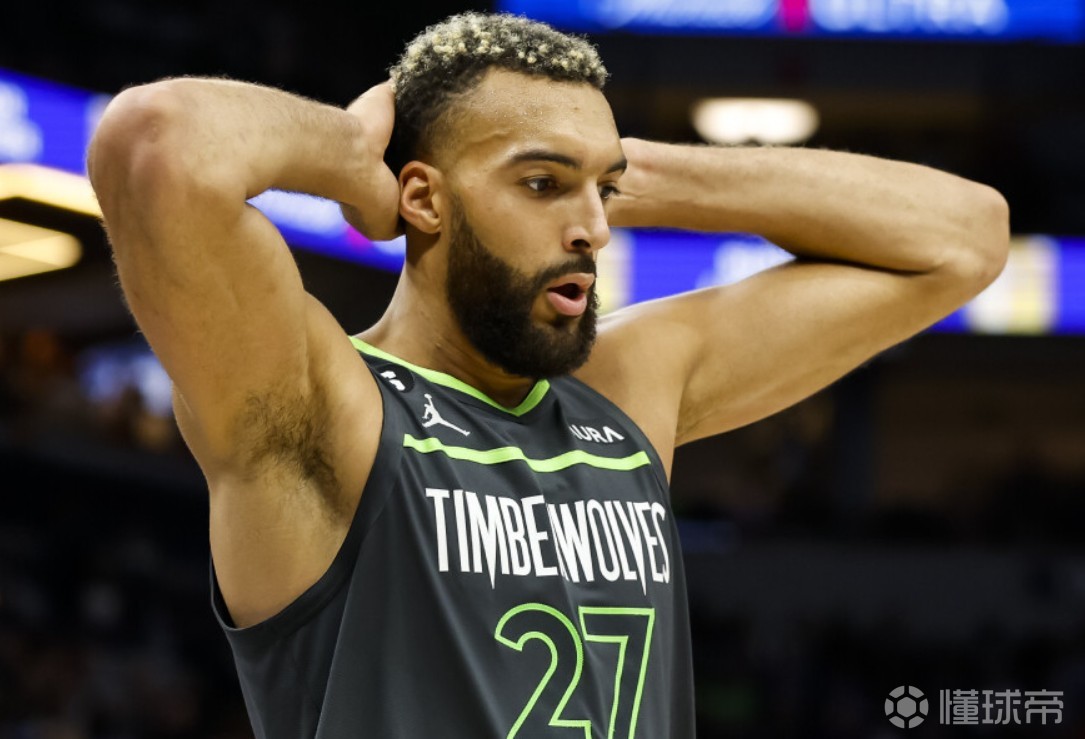 包含法国男篮爆冷步行者,戈贝尔打破历史纪录的词条 包含法国男篮爆冷步行者,戈贝尔打破历史纪录的词条